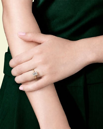 Freesia Engagement Ring